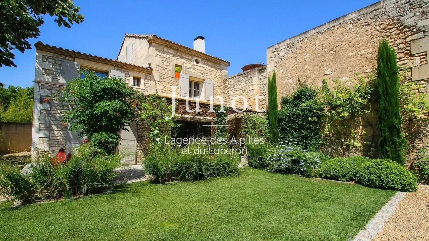 Maison à louer, 180m², Maussane-les-Alpilles