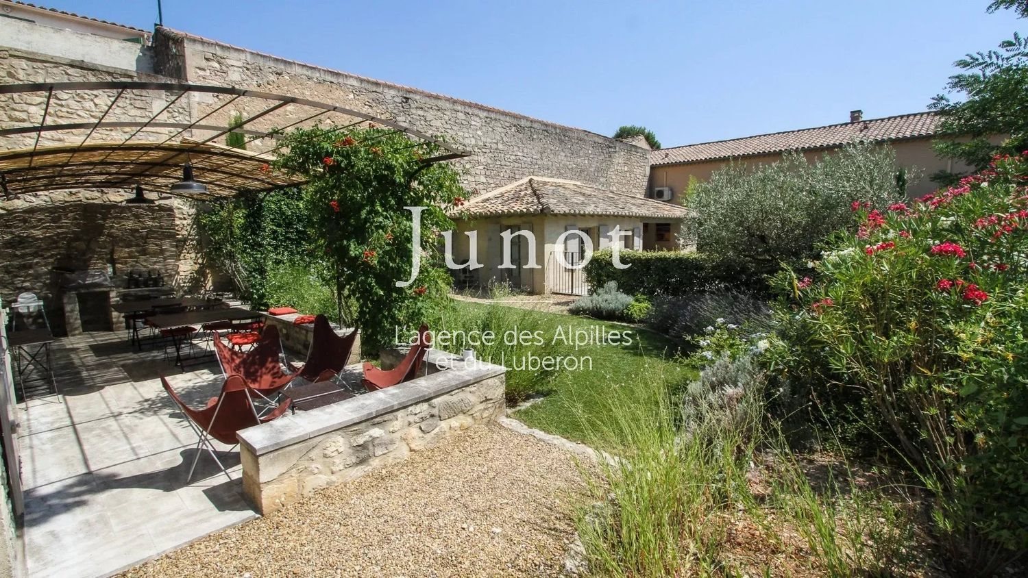 Maison à louer, 180m², Maussane-les-Alpilles