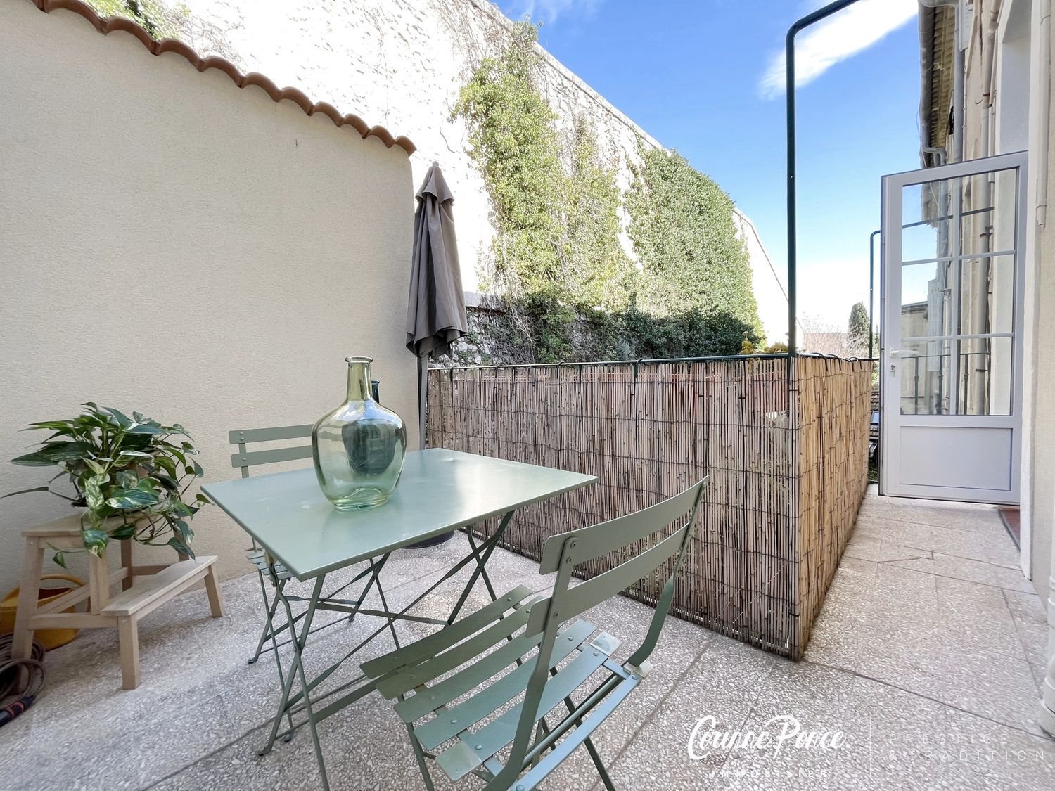 Appartement à vendre, 100m², Nîmes
