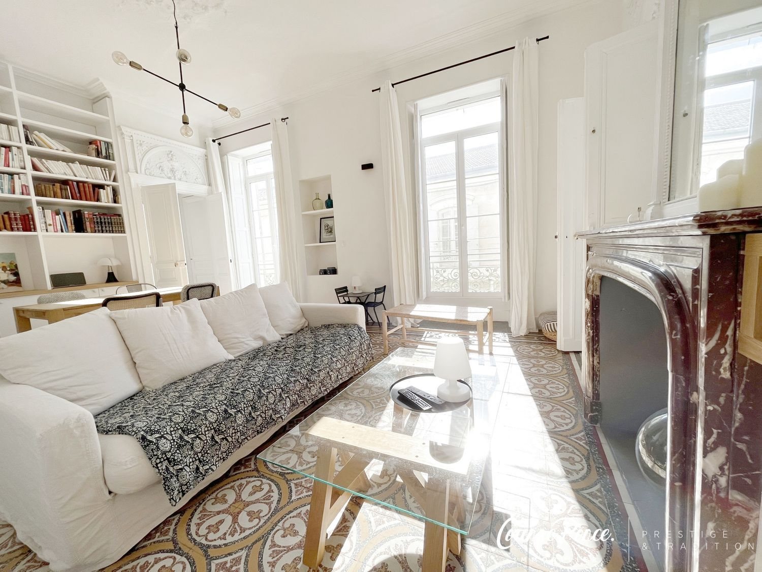 Appartement à vendre, 100m², Nîmes