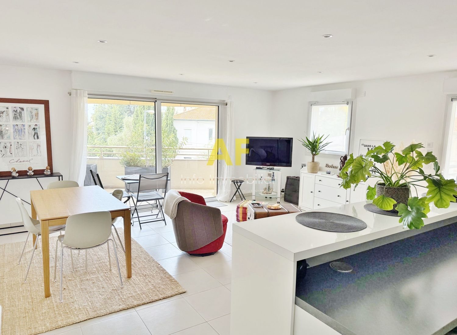Appartement à vendre, 73m², Fréjus