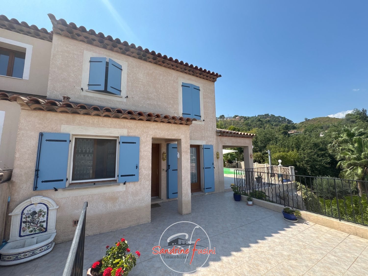 Maison à vendre, 77m², Carros
