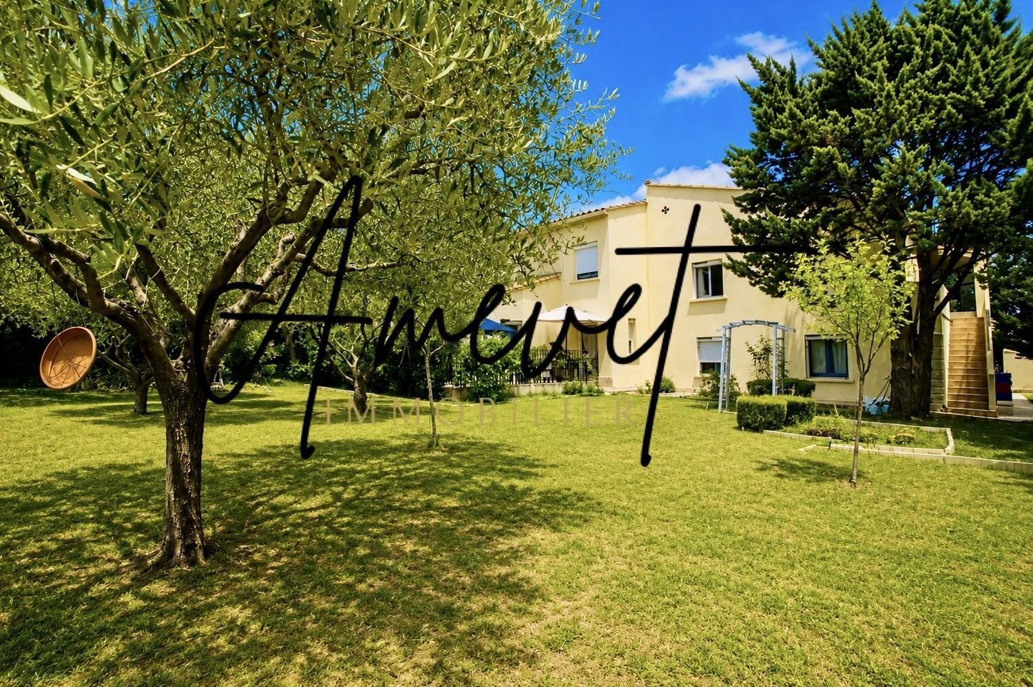 Maison à vendre, 216m², Saint-Saturnin-lès-Avignon