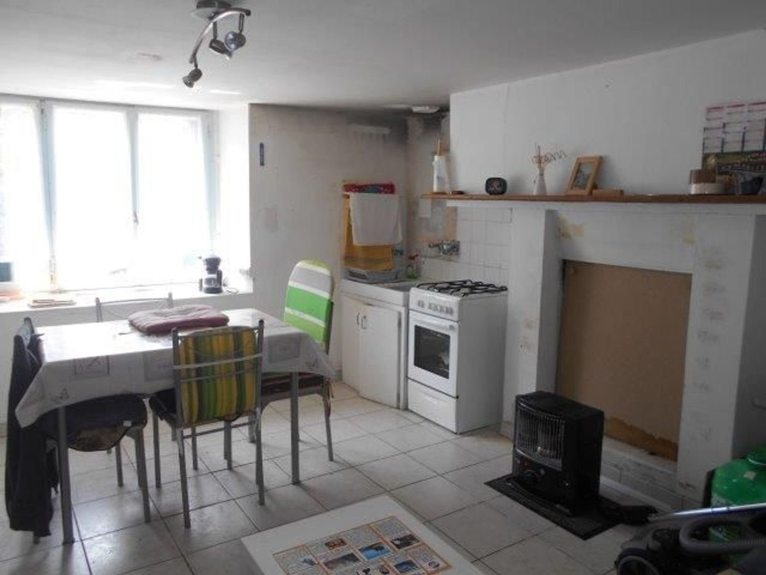 Maison à vendre, 34m², Rostrenen
