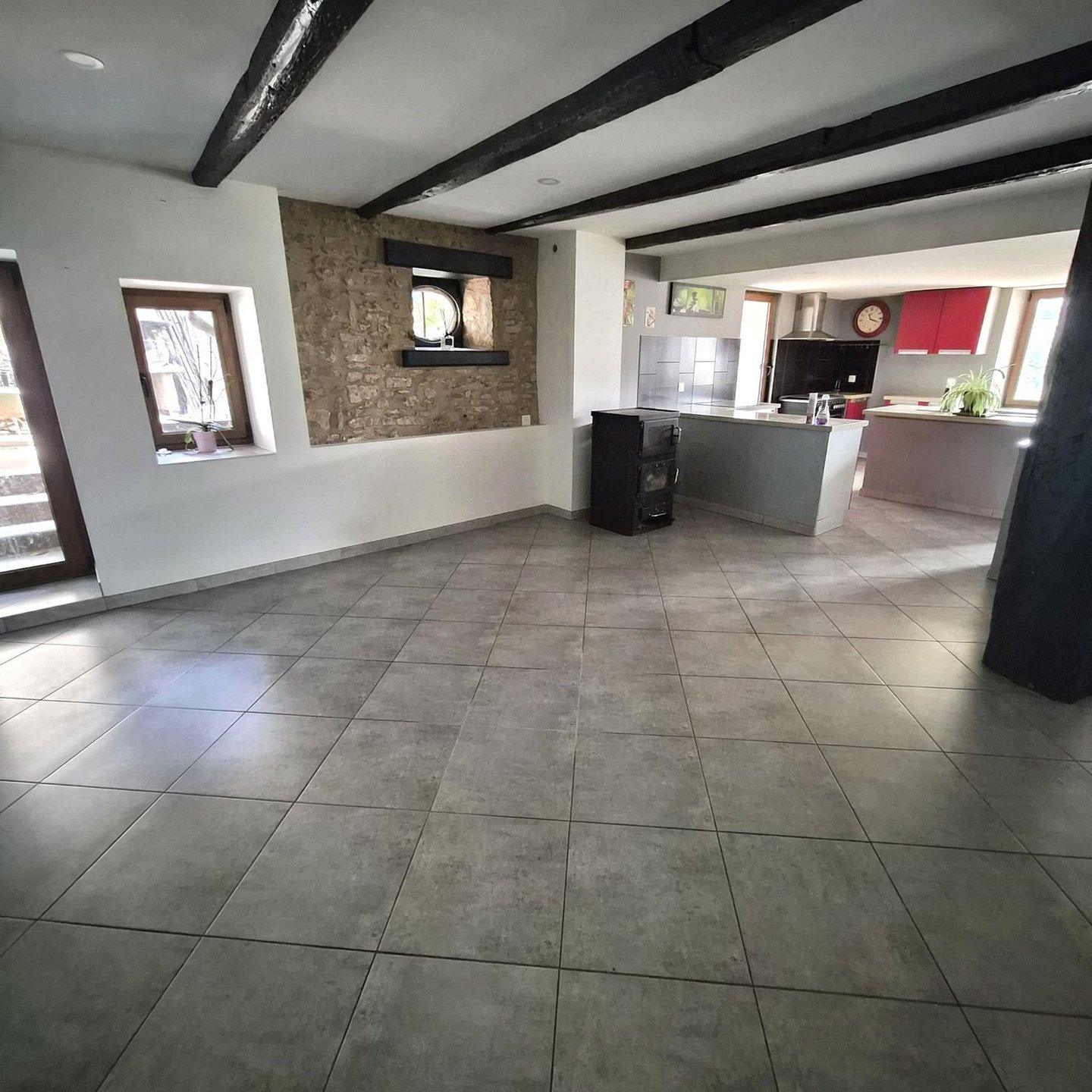 Maison à vendre, 258m², Moyen