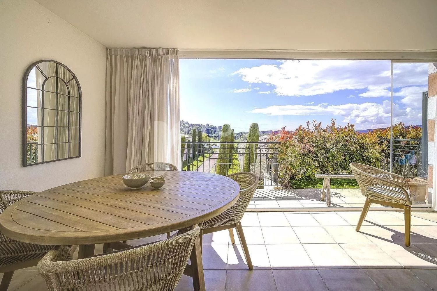 Appartement à louer, 65m², Mougins