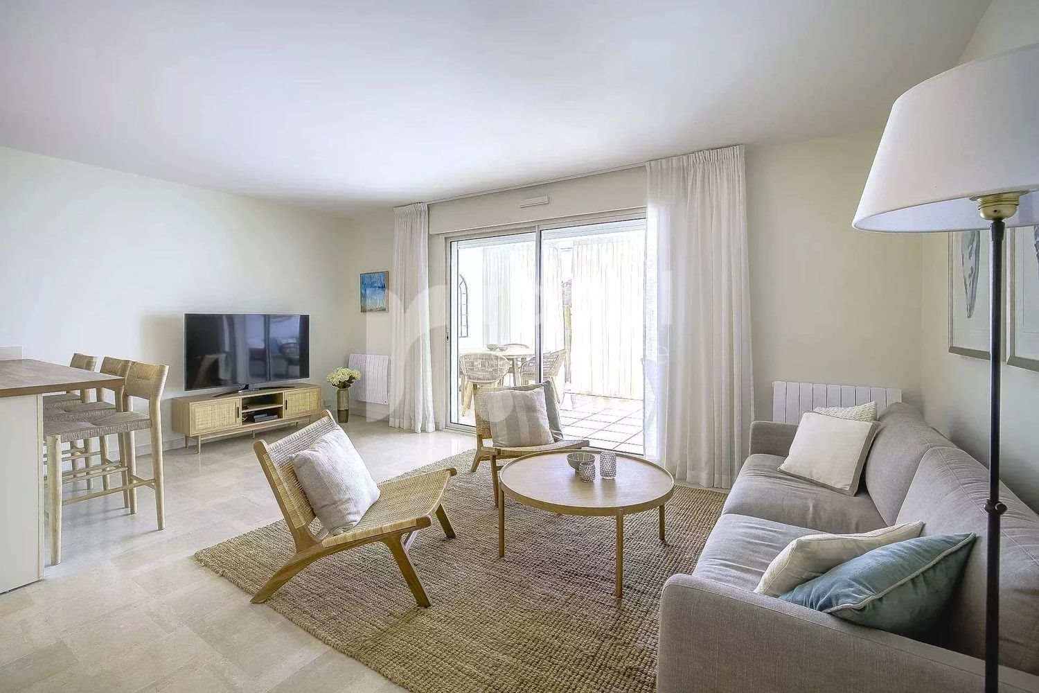 Appartement à louer, 65m², Mougins