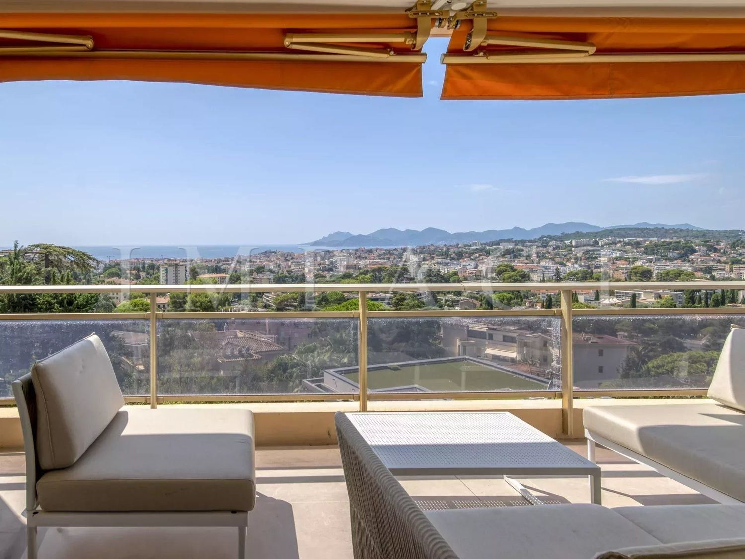Appartement à louer, 111m², Le Cannet