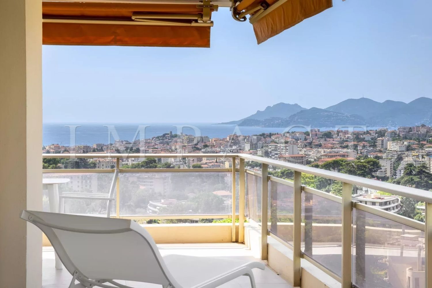Appartement à louer, 111m², Le Cannet