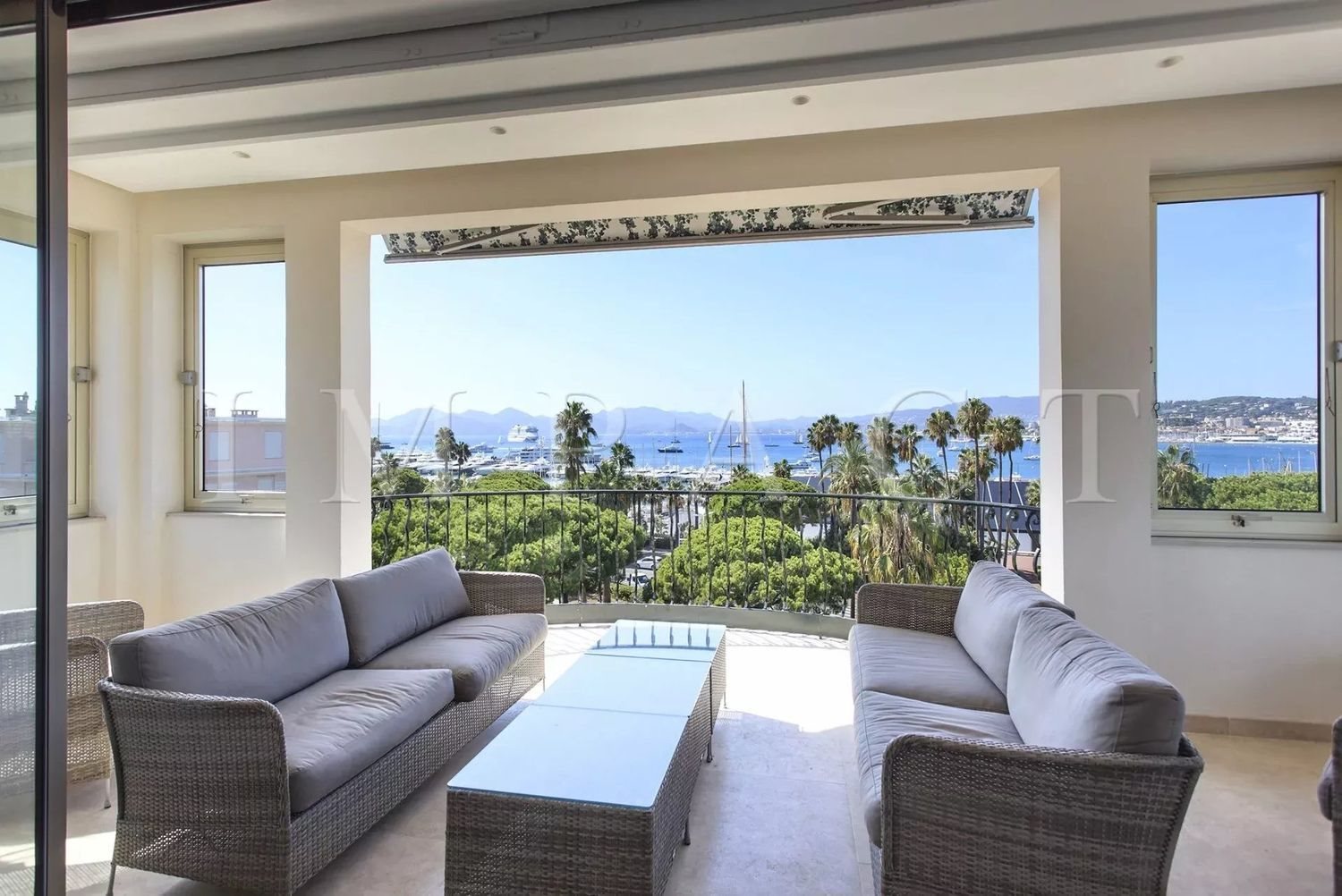 Appartement à louer, 170m², Cannes