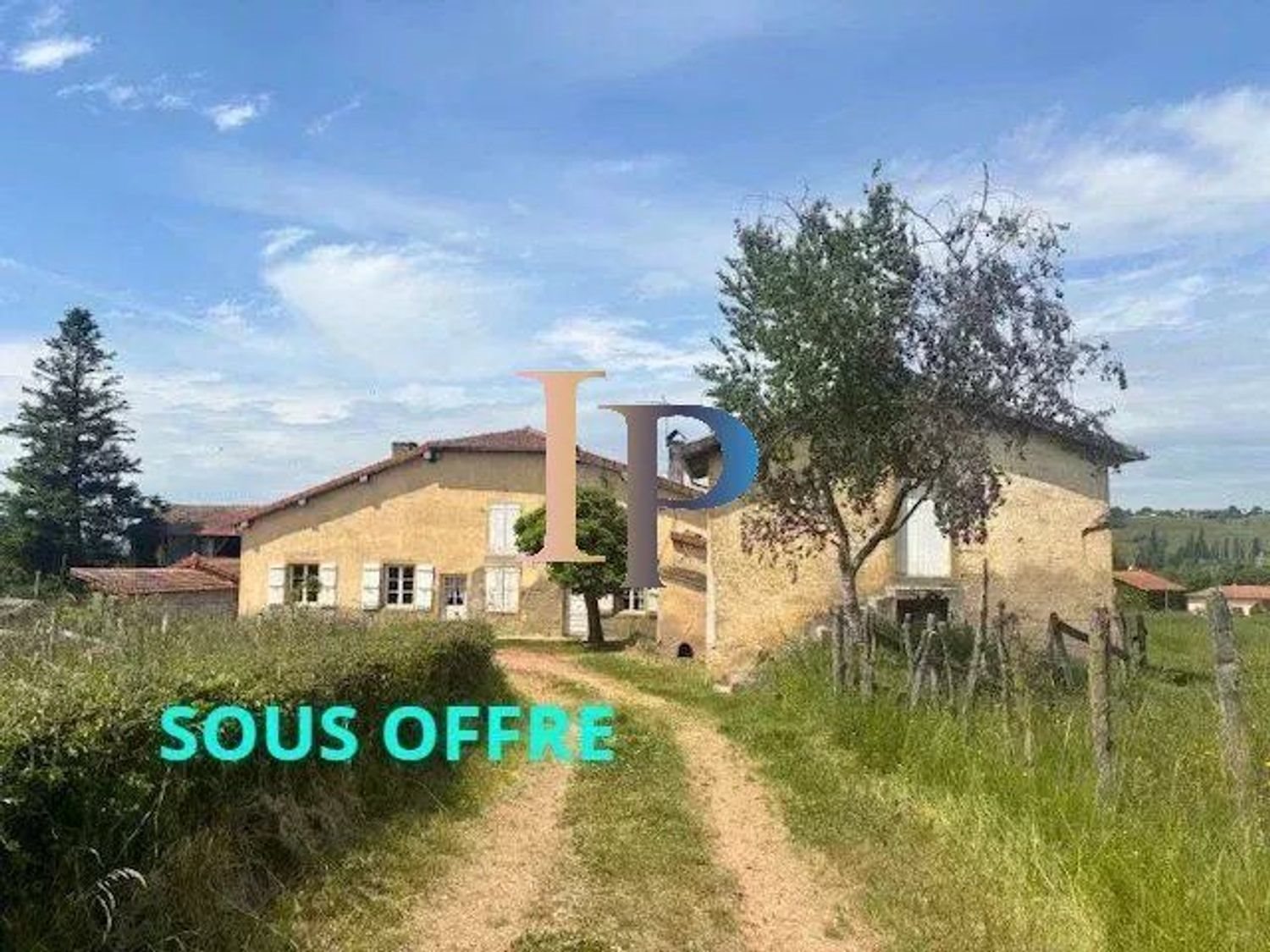 Maison à vendre, 180m², Pouilly-sous-Charlieu