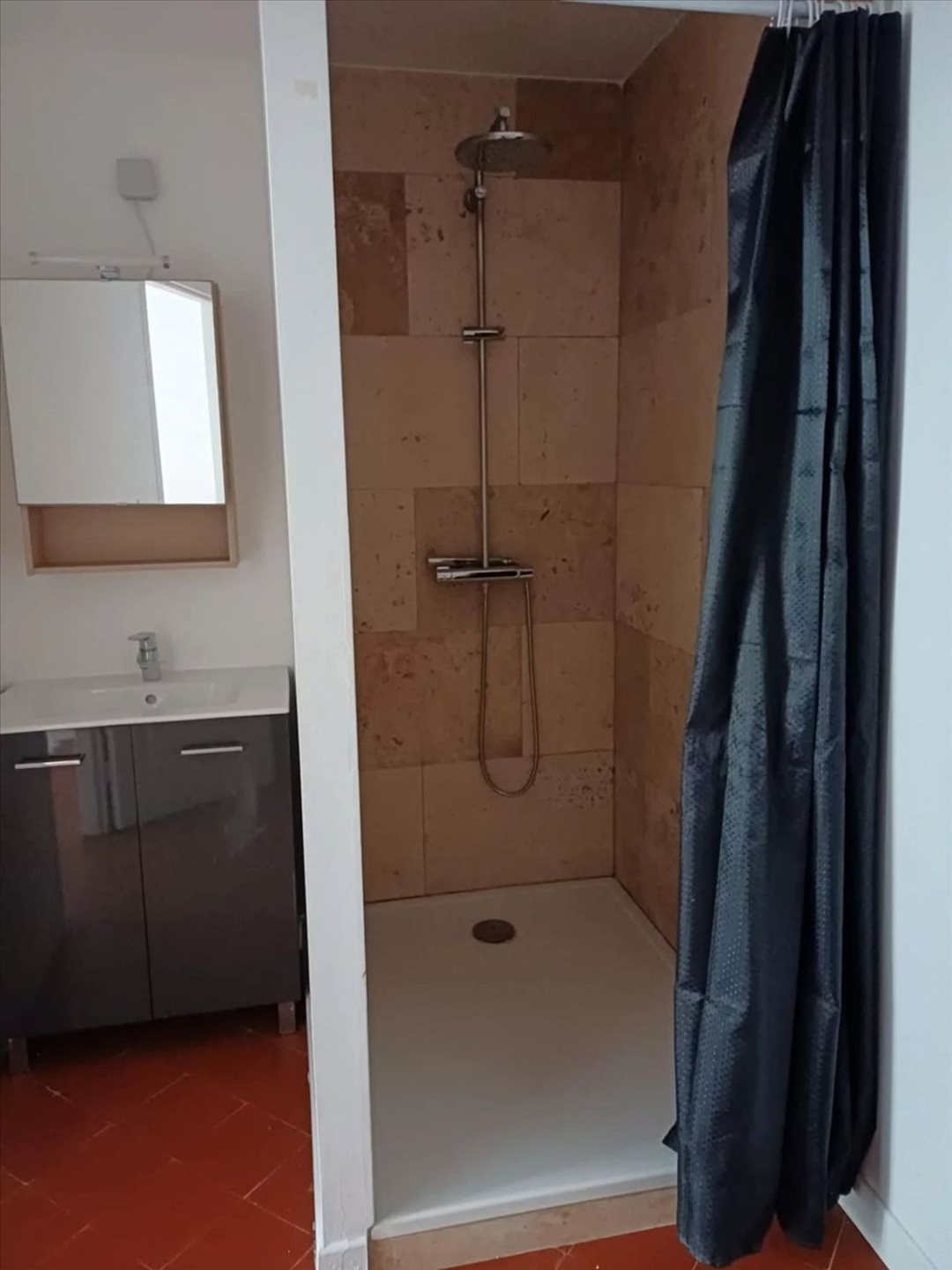 Appartement à louer, 25m², Beaucaire