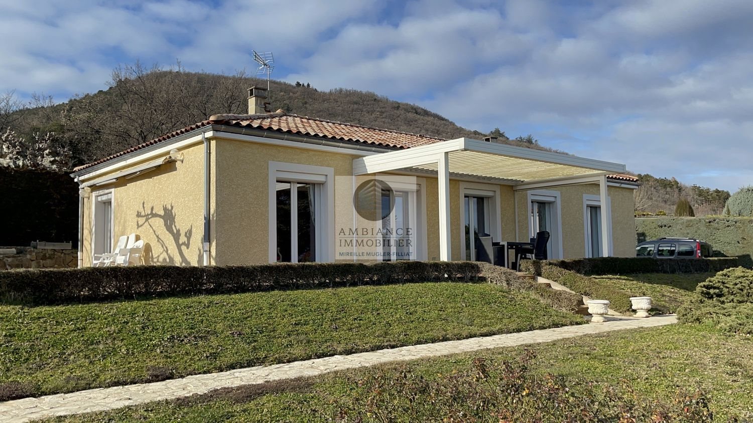 Maison à vendre, 105m², Saint-Georges-les-Bains