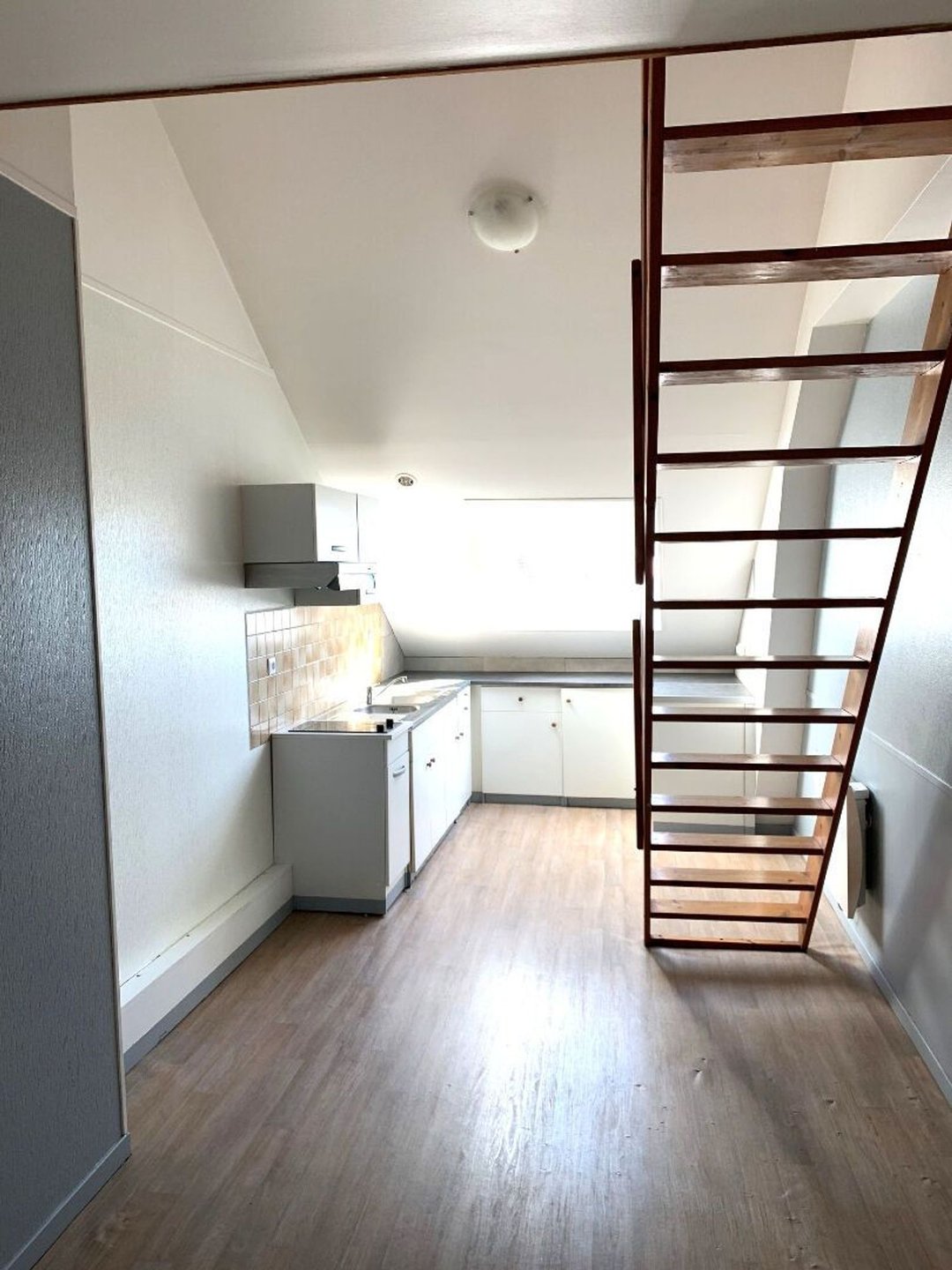 Appartement à louer, 25m², Moreuil