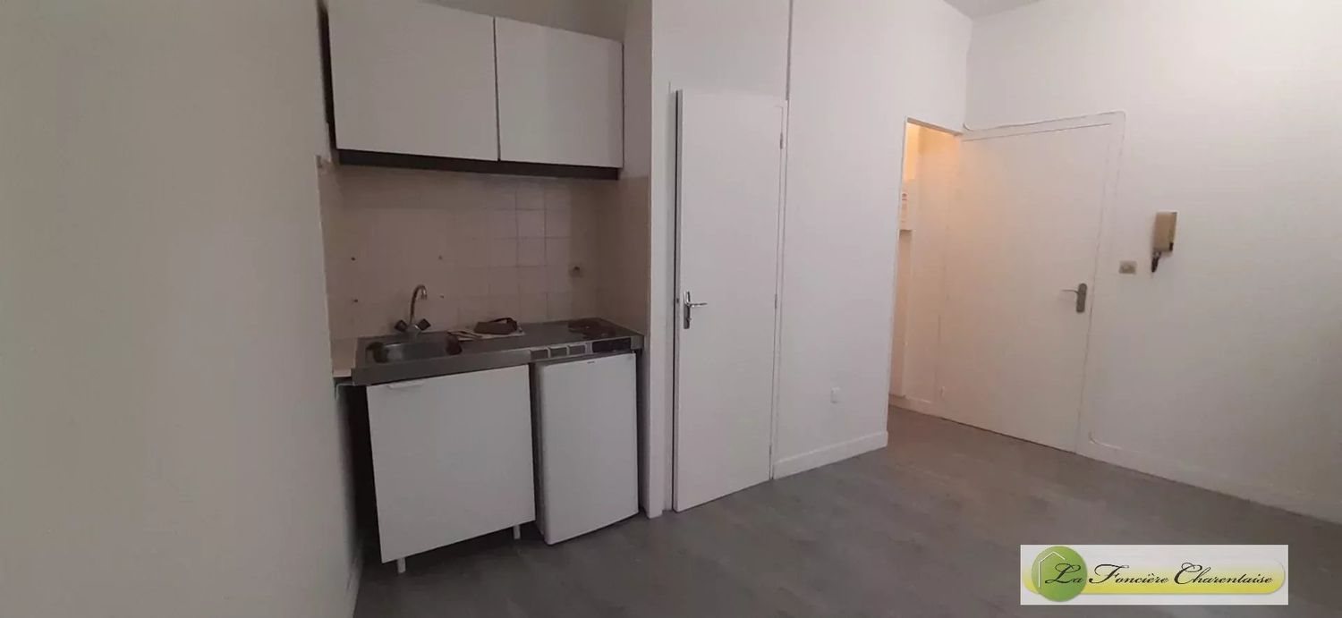Appartement à louer, 24m², Angoulême