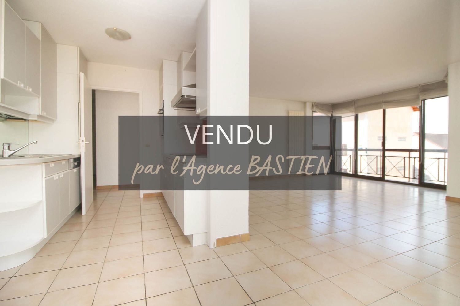 Appartement à vendre, 85m², Saint-Genis-Pouilly