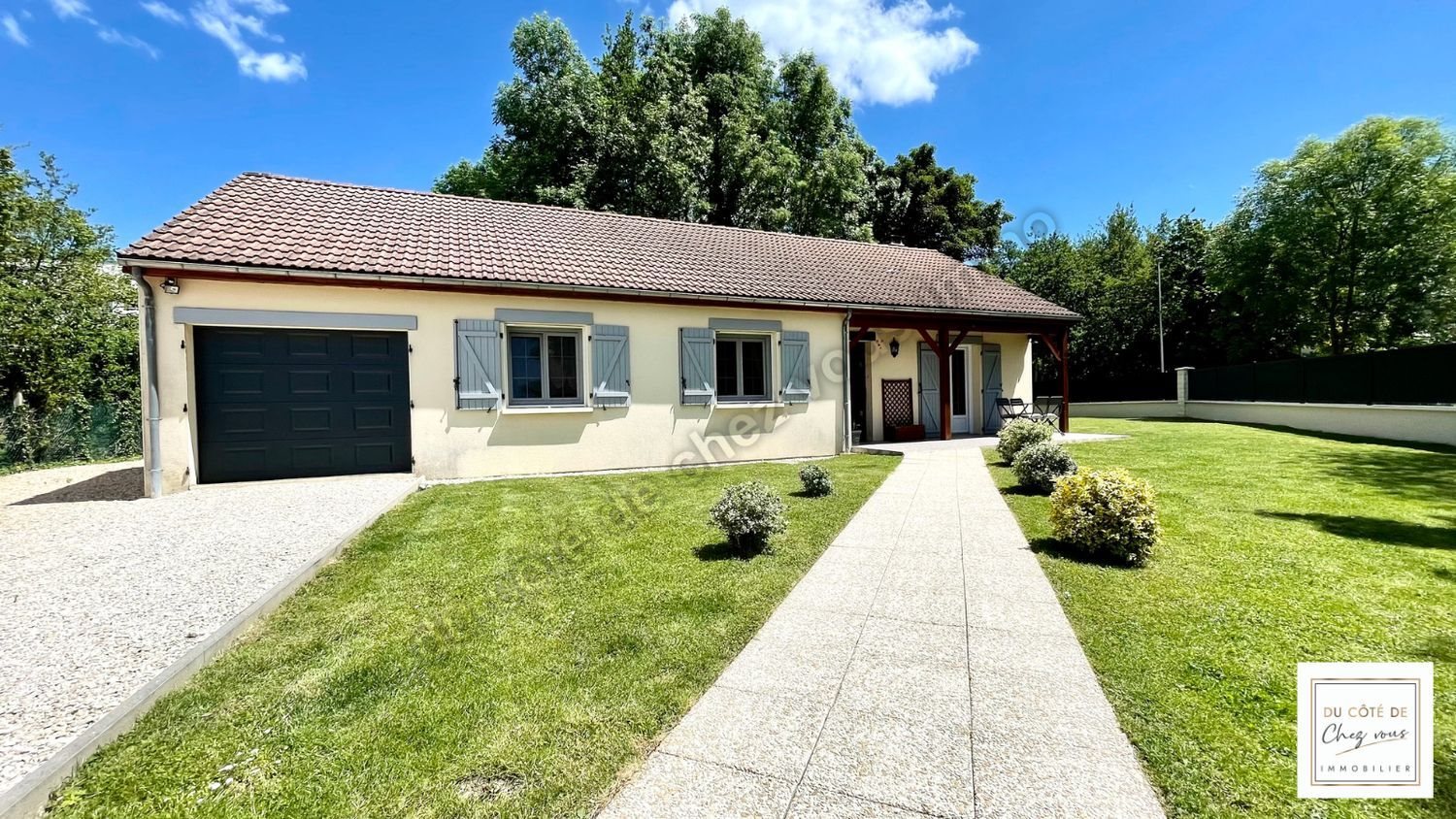 Maison à vendre, 93m², Saint-Julien-les-Villas