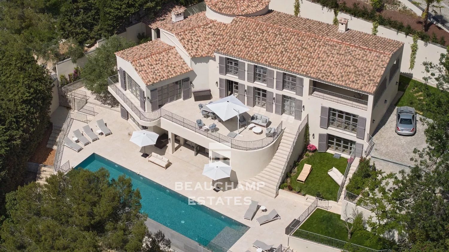 Maison à louer, 420m², Le Cannet