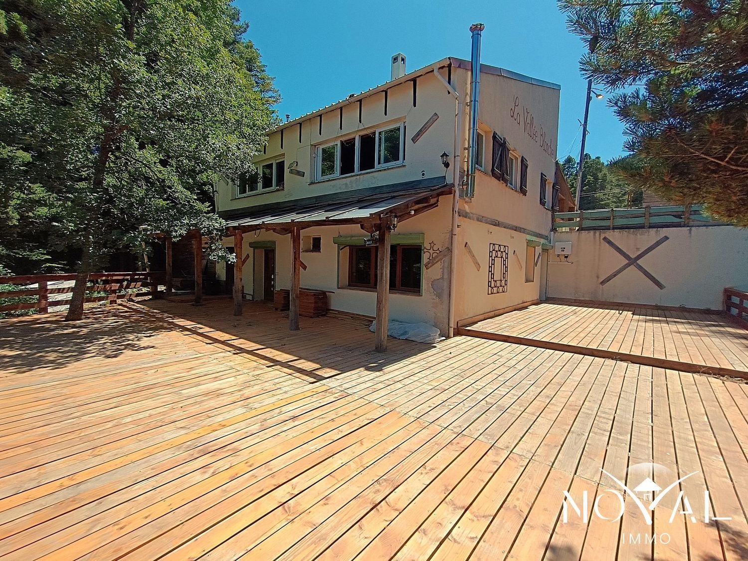 Maison à vendre, 240m², Andon