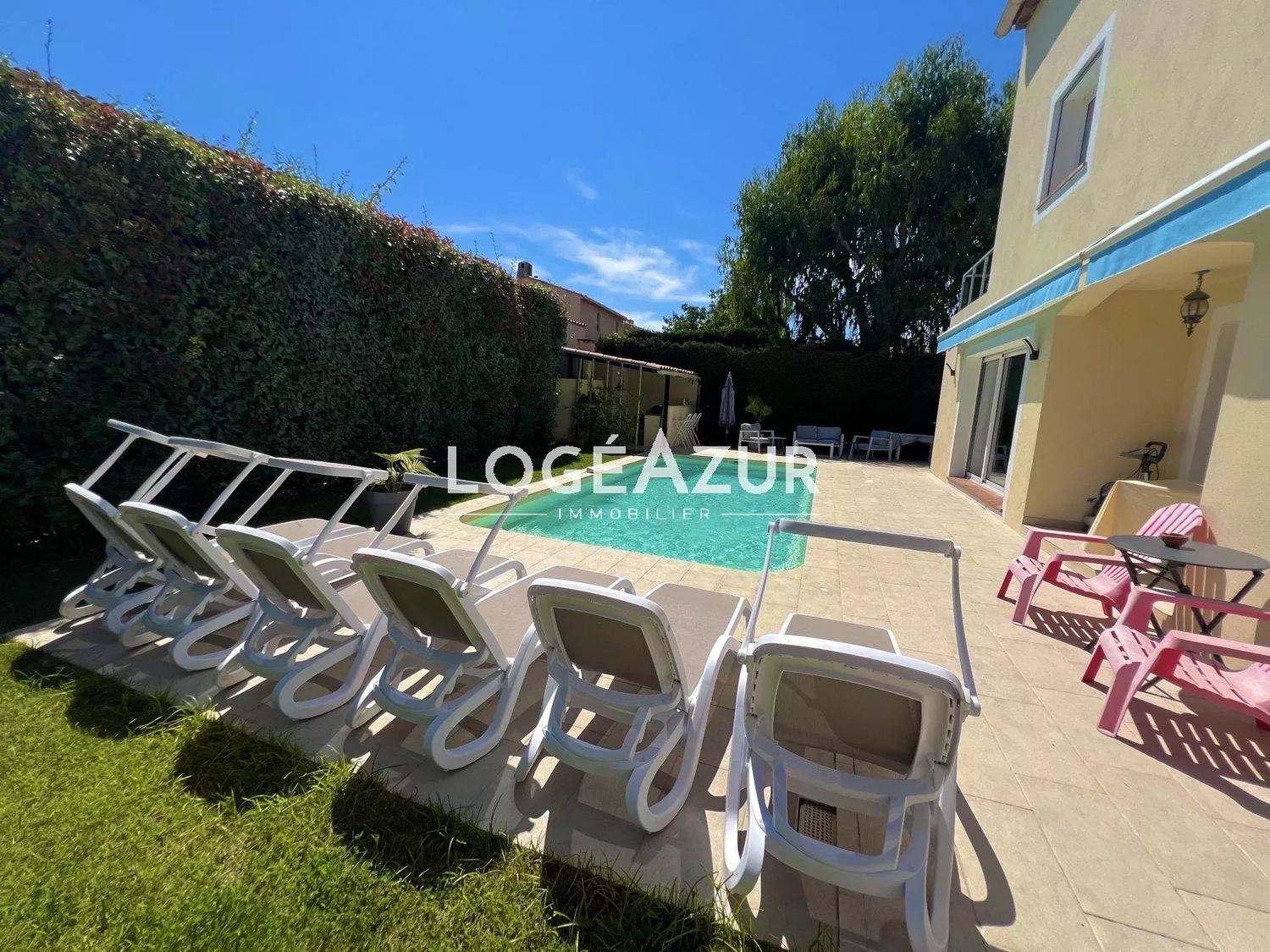 Maison à louer, 173m², Antibes