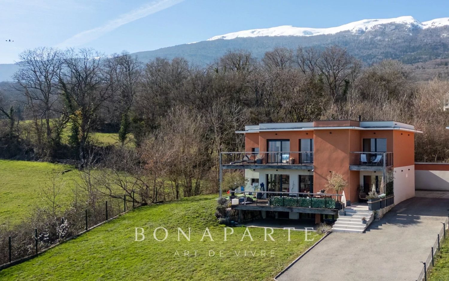 Maison à vendre, 375m², Thoiry