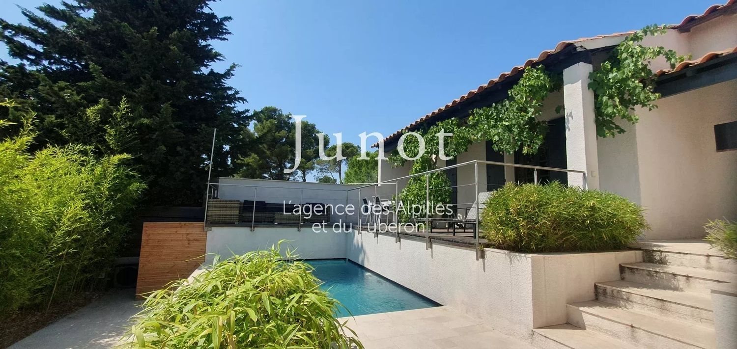 Maison à louer, 125m², Maussane-les-Alpilles