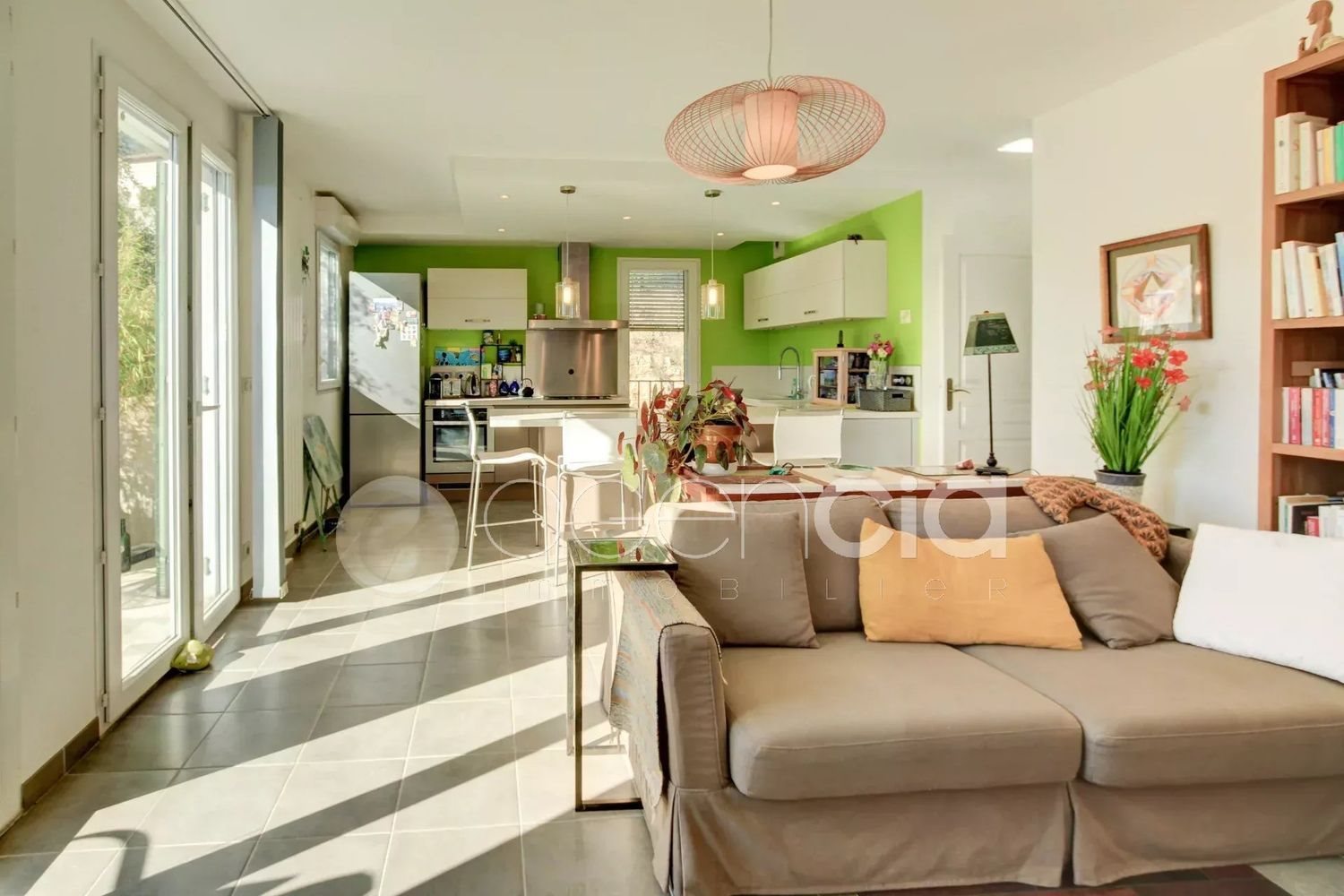 Appartement à vendre, 69m², Le Rouret