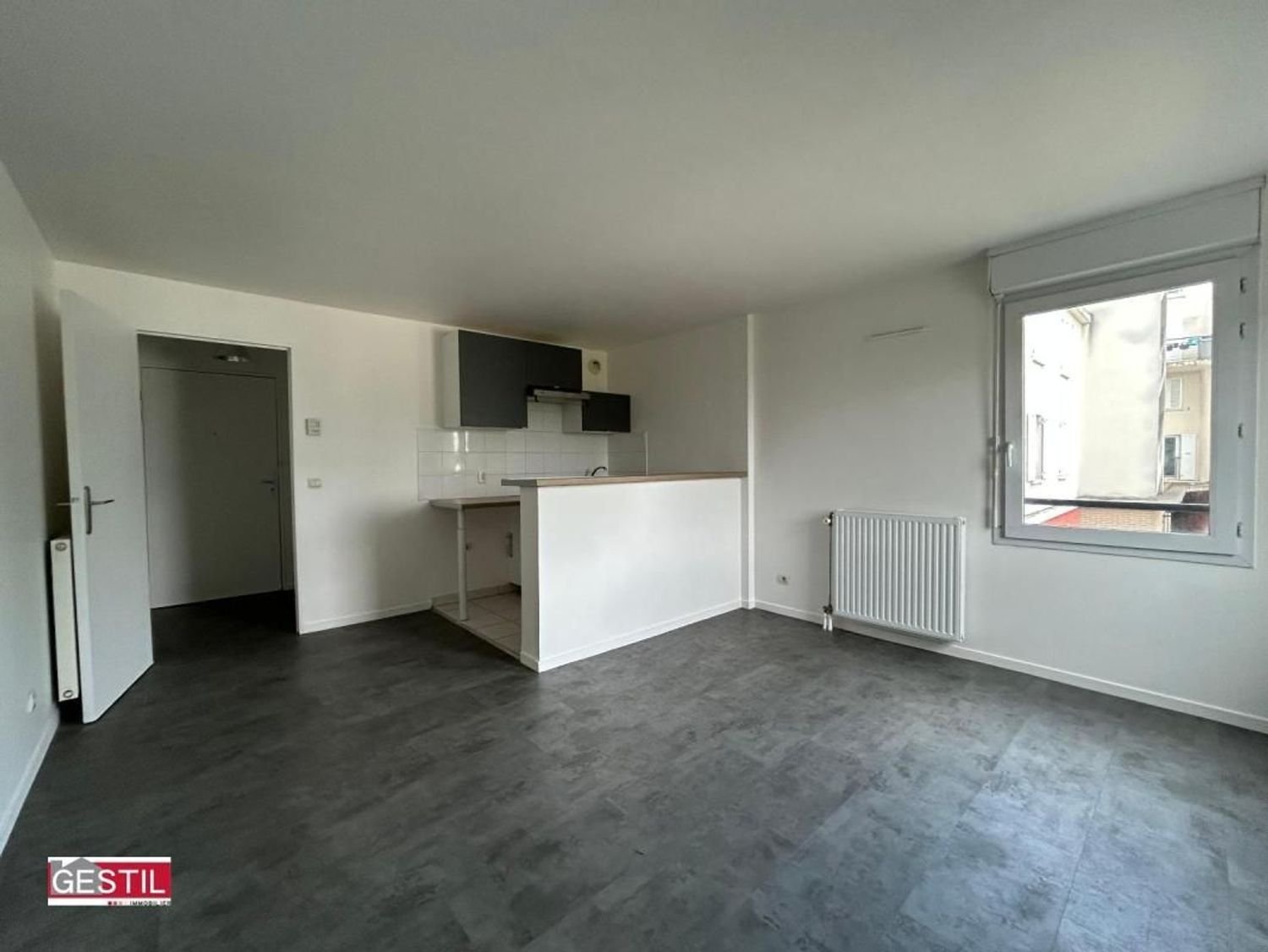 Appartement à louer, 25m², Saint-Ouen-l'Aumône
