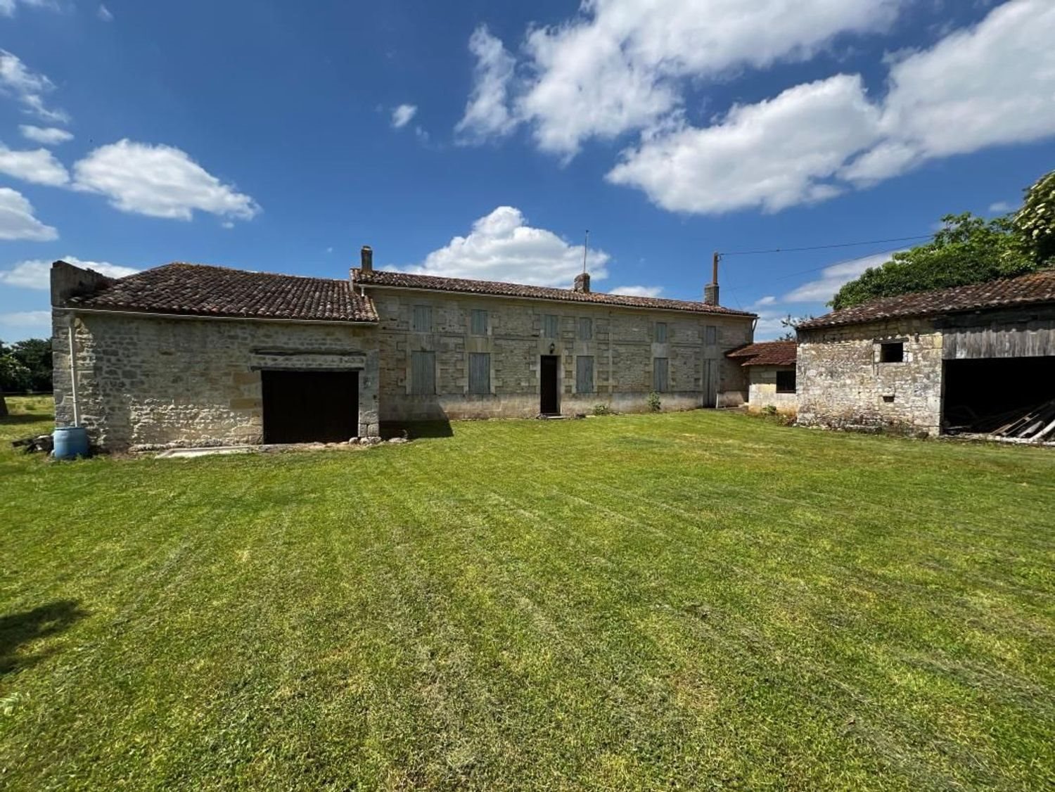 Maison à vendre, 227m², Saint-Dizant-du-Gua