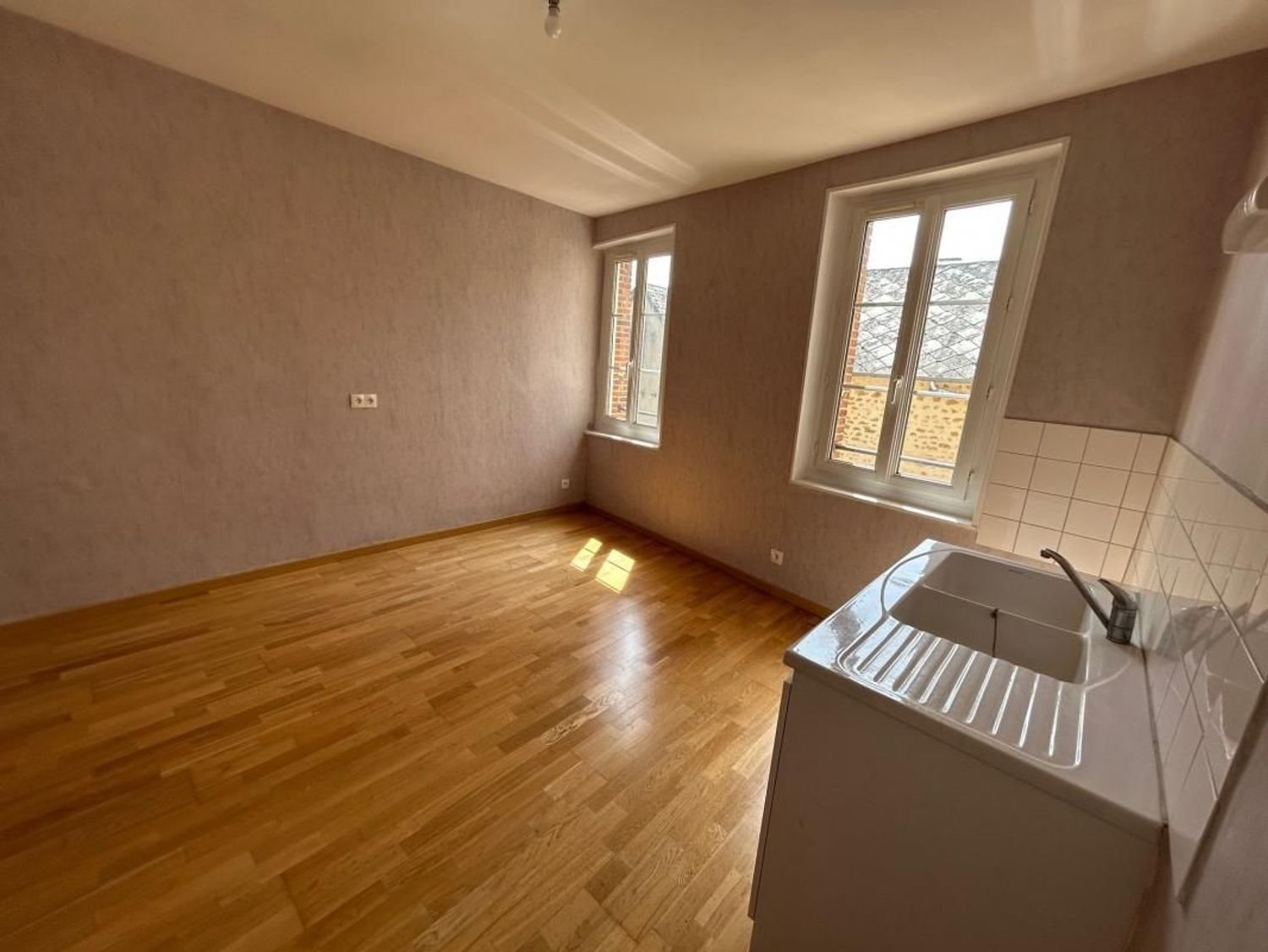Maison à vendre, 90m², Bazoches-sur-Hoëne