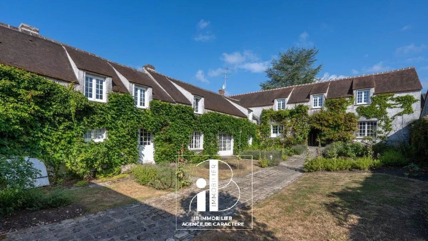 Maison à vendre, 353m², Saint-Germain-sur-Ecole