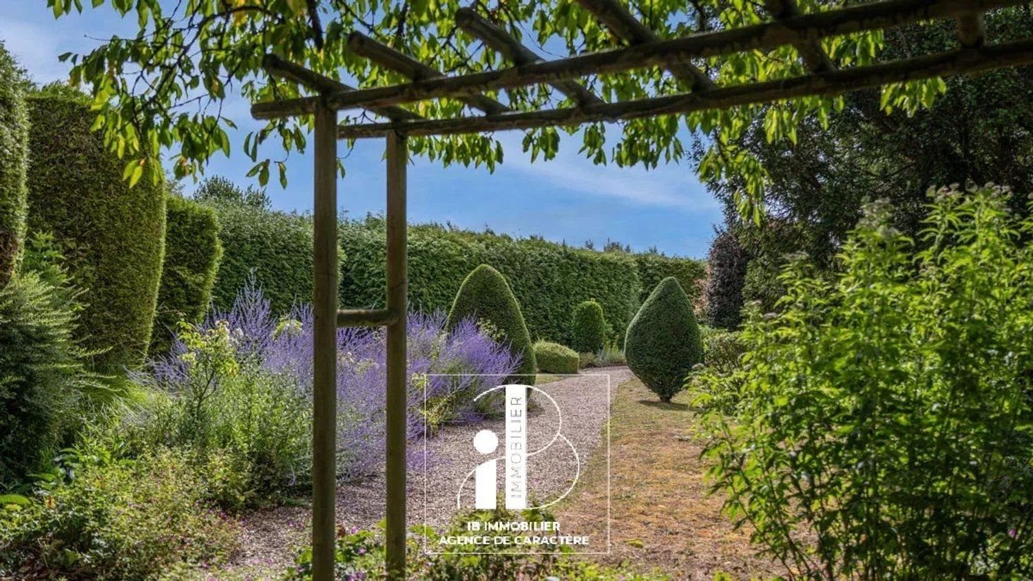 Maison à vendre, 353m², Saint-Germain-sur-Ecole