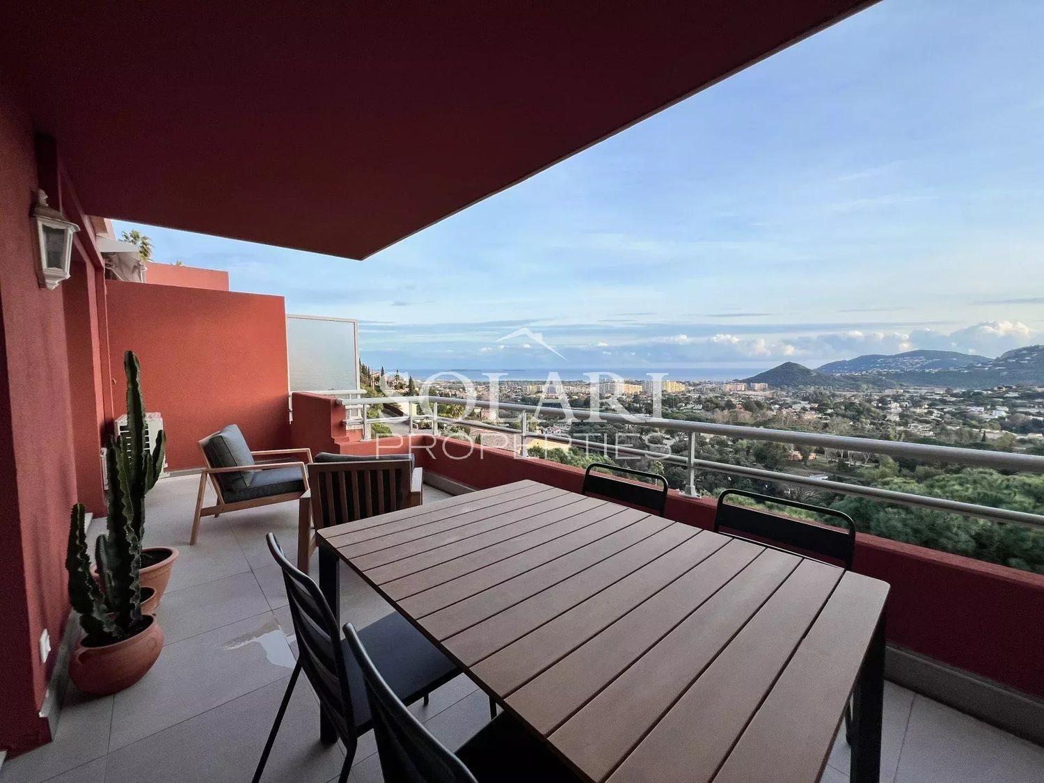 Appartement à louer, 40m², Mandelieu-la-Napoule