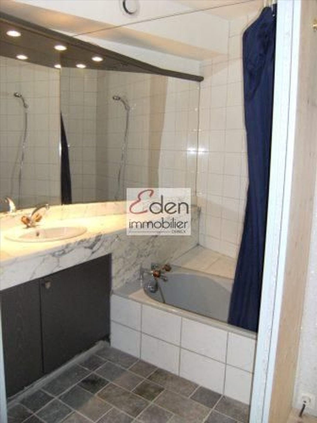 Appartement à louer, 77m², Ornex