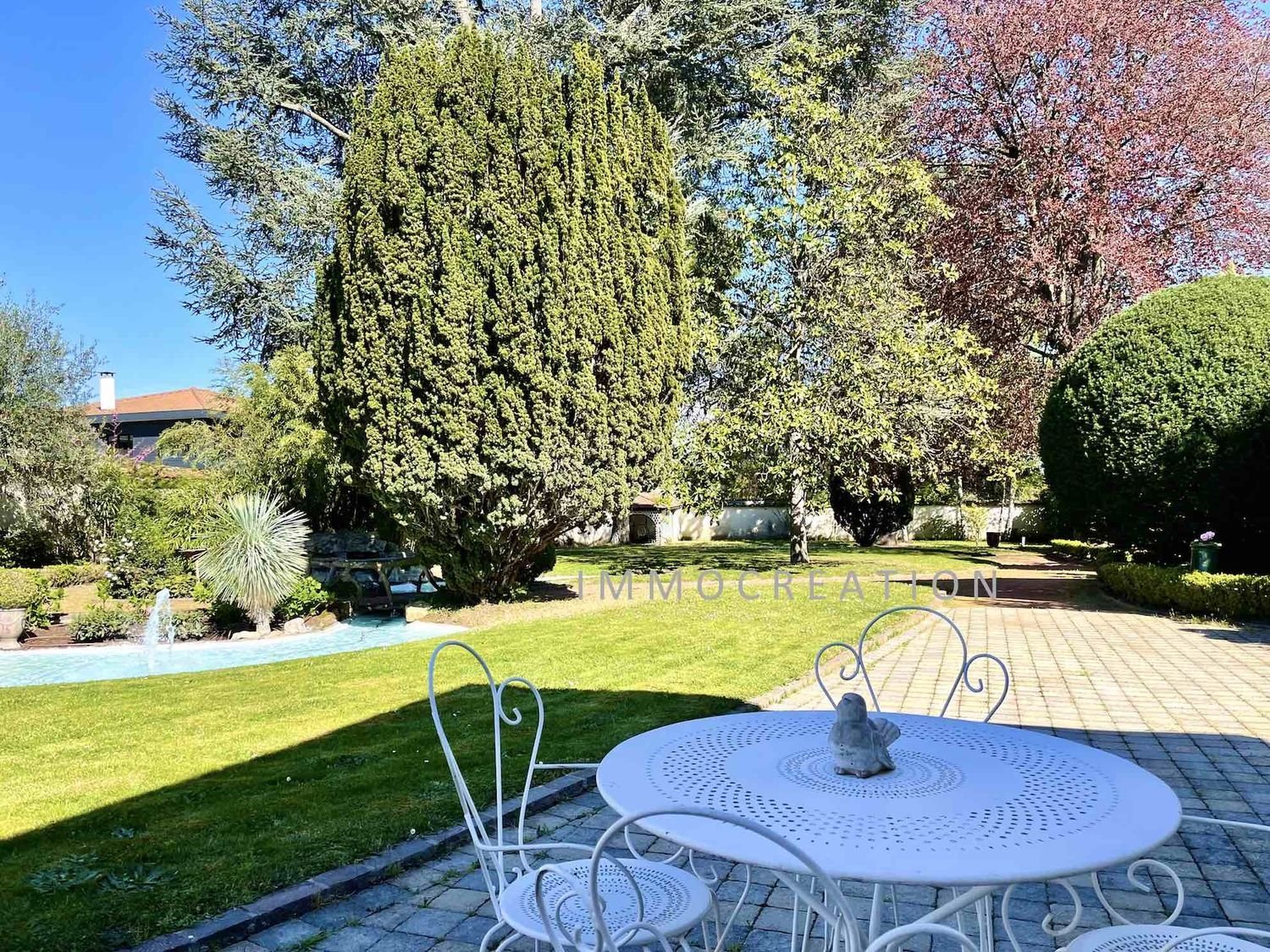 Maison à vendre, 360m², Écully