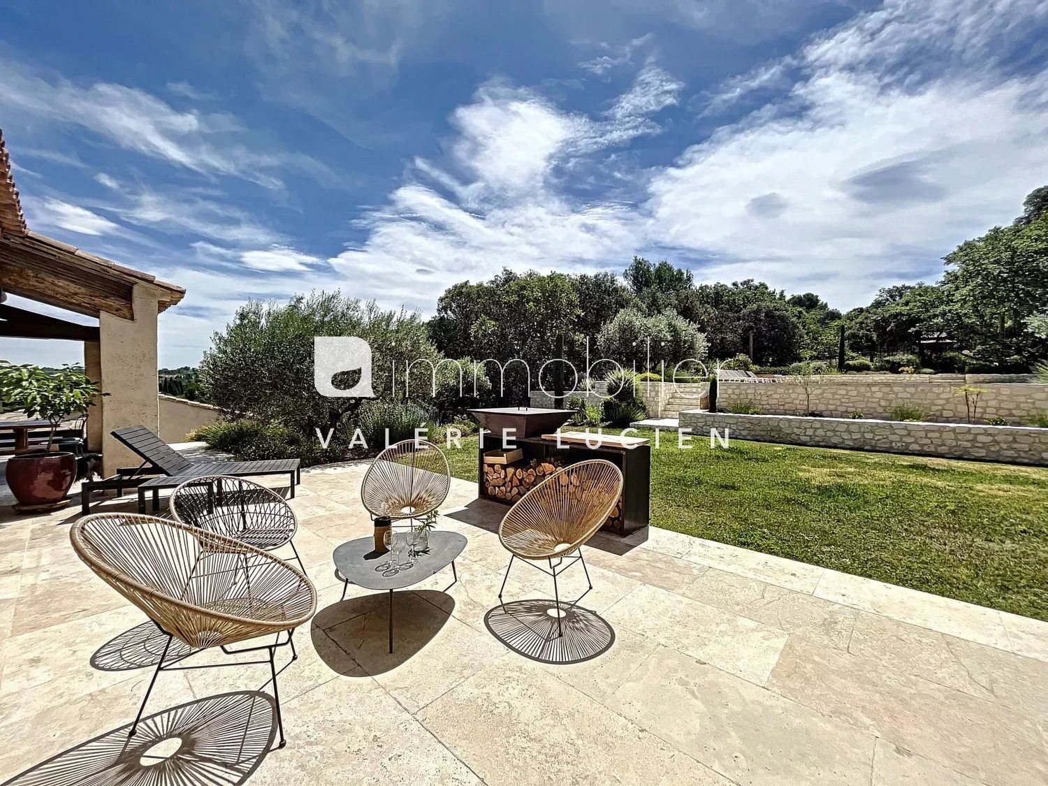 Maison à louer, 280m², Eyragues
