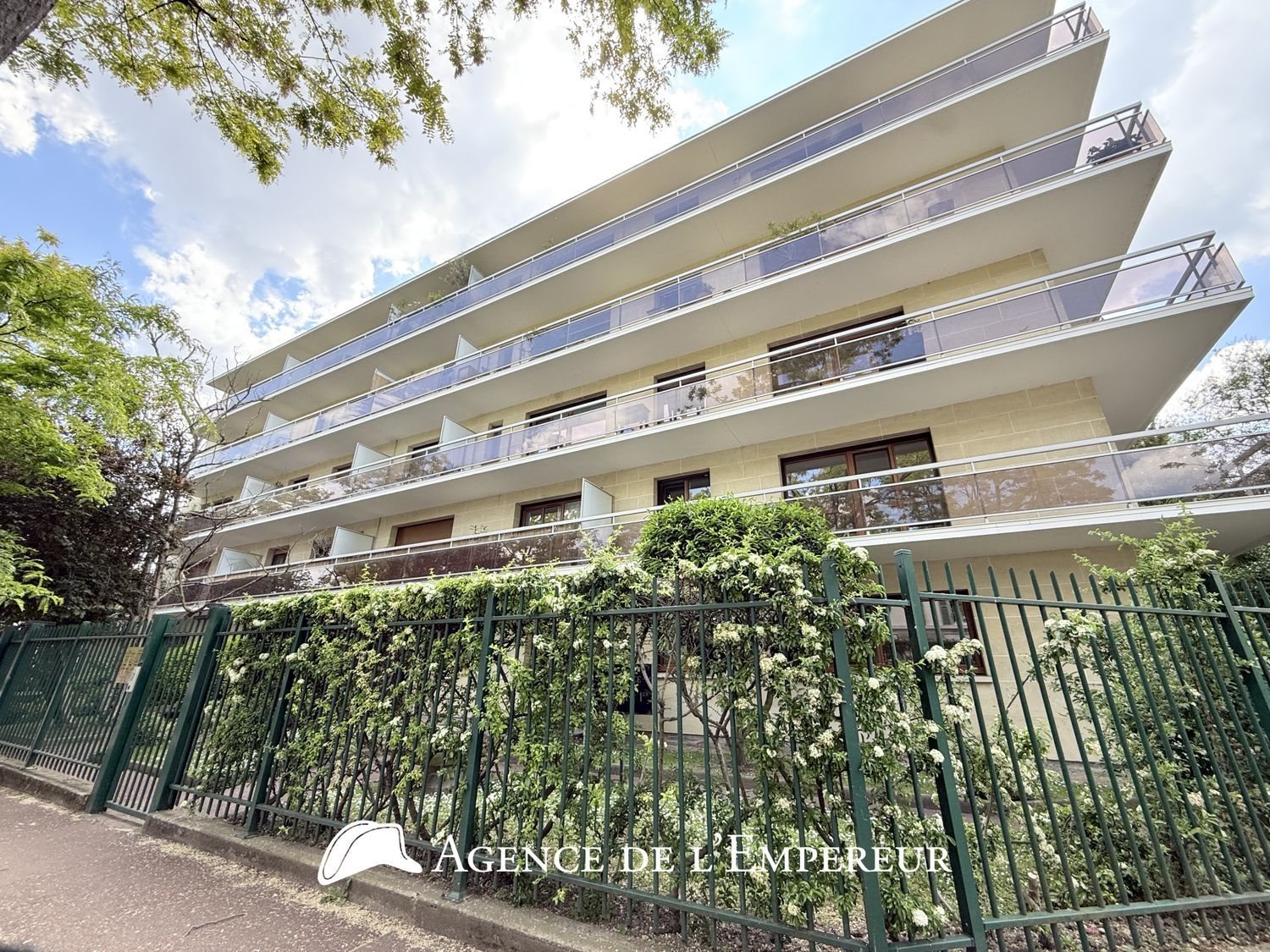 Appartement à louer, 110m², Nanterre