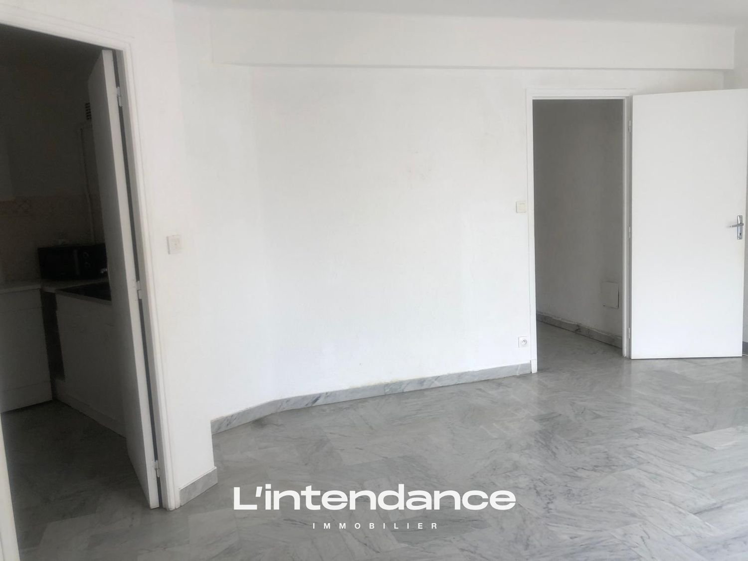 Appartement à louer, 38m², Hyères
