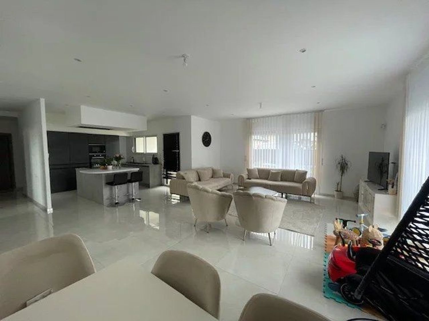 Maison à vendre, 128m², Castine-en-Plaine