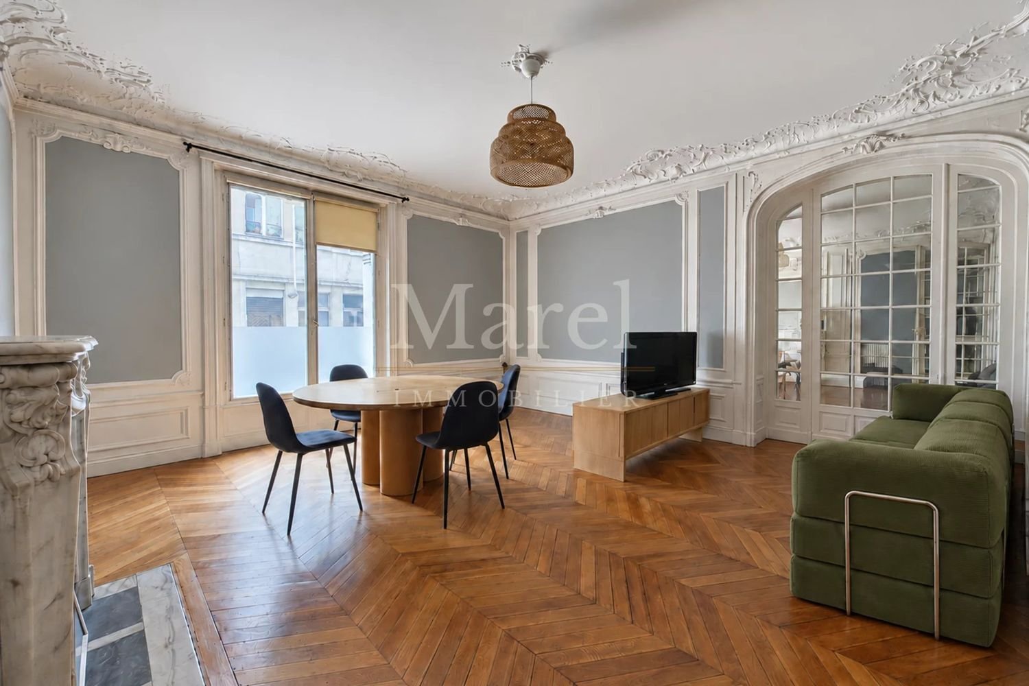 Appartement à louer, 92m², Paris 8ème