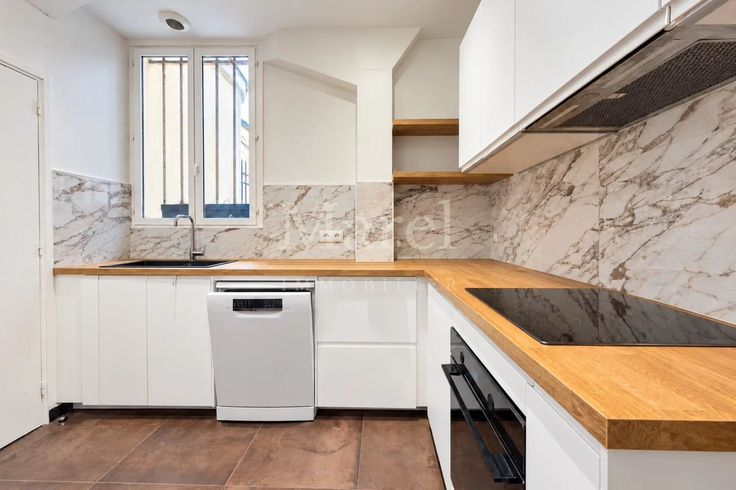 Appartement à louer, 92m², Paris 8ème