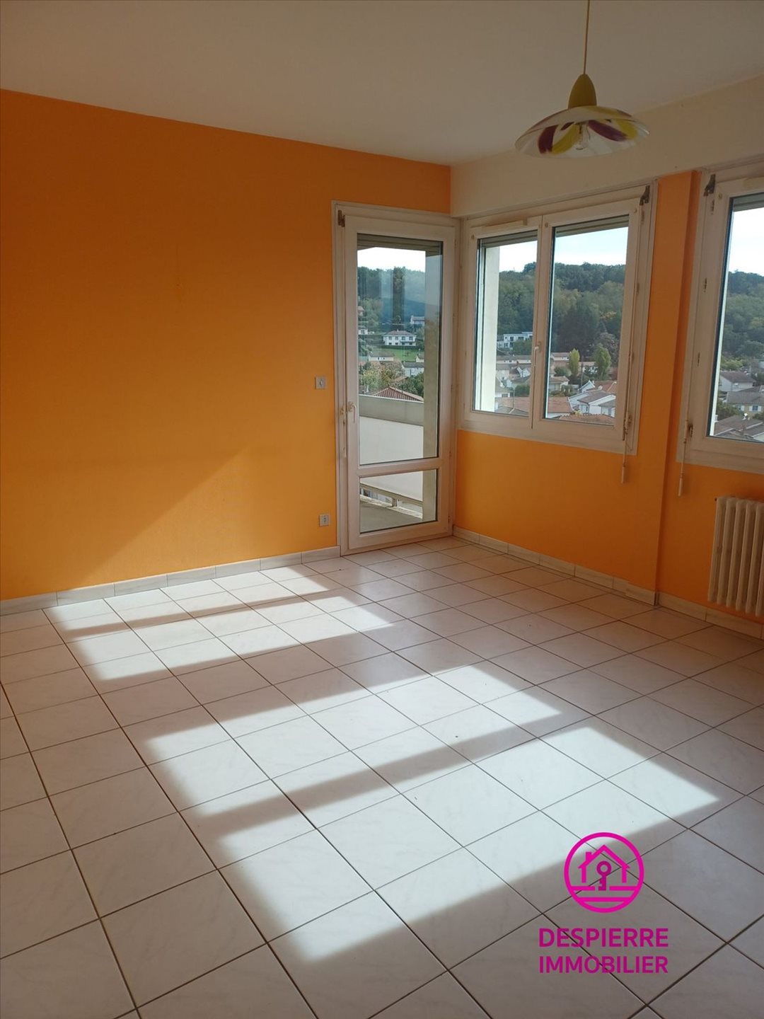 Appartement à vendre, 61m², Roussillon