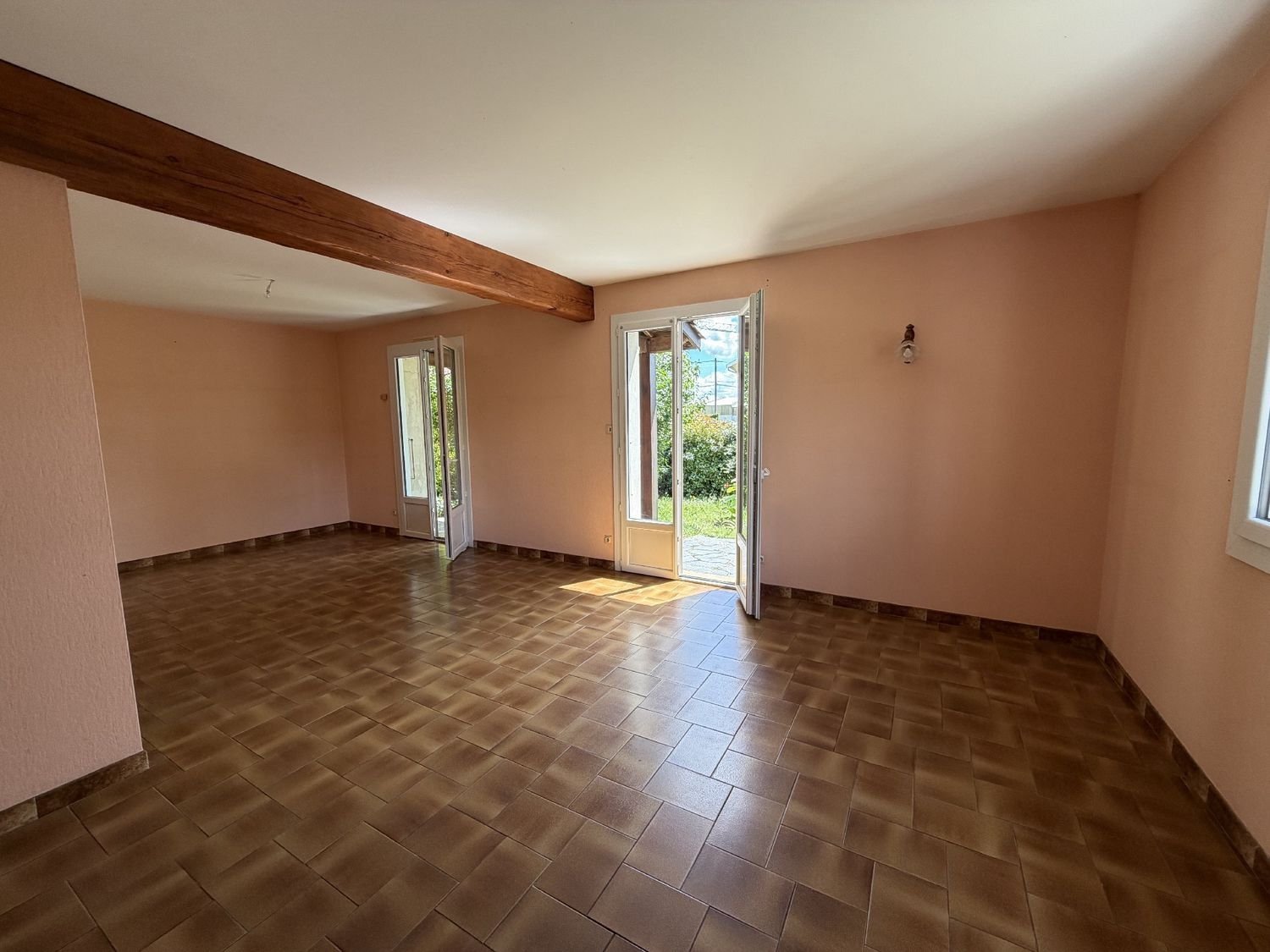 Maison à louer, 96m², Serrières