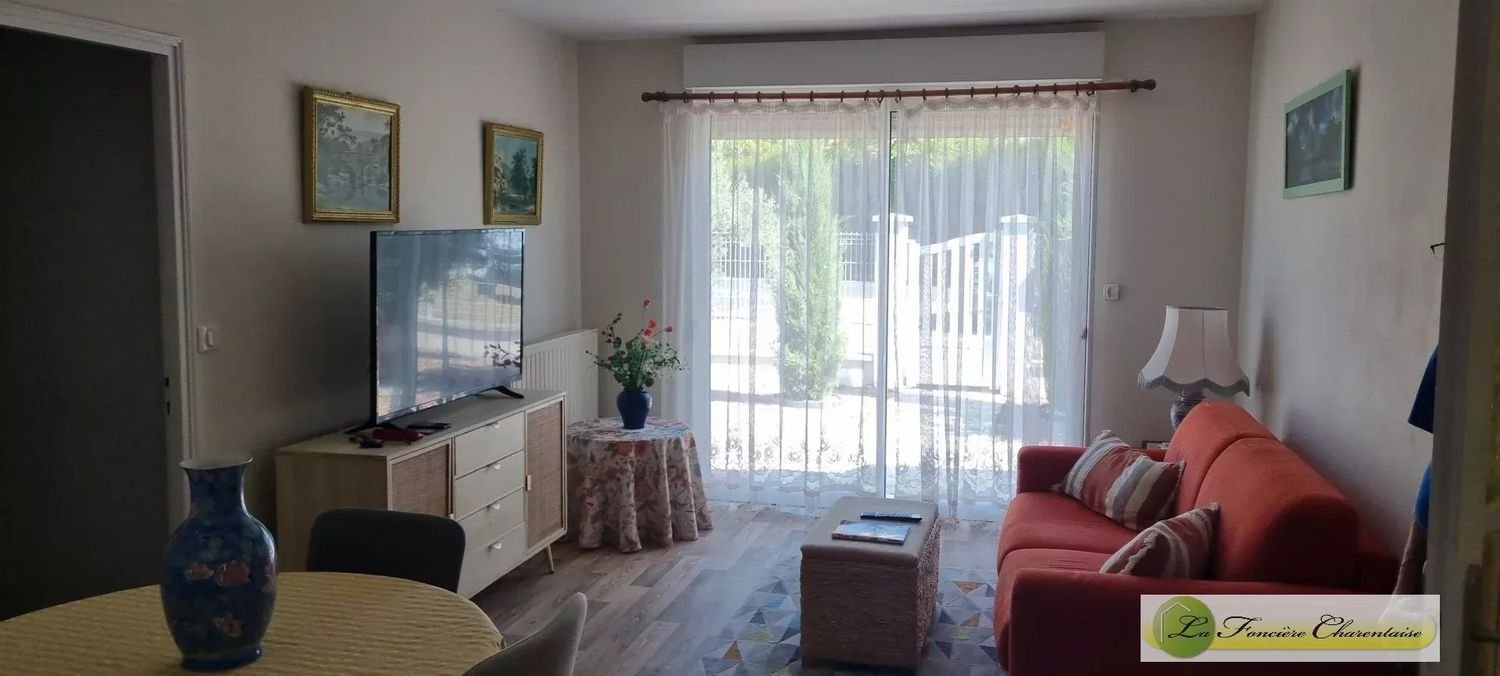 Maison à vendre, 11m², Mouthiers-sur-Boëme