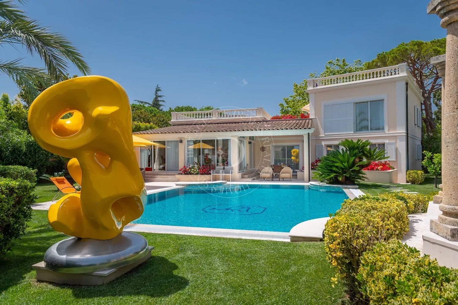 Maison à louer, 400m², Saint-Jean-Cap-Ferrat