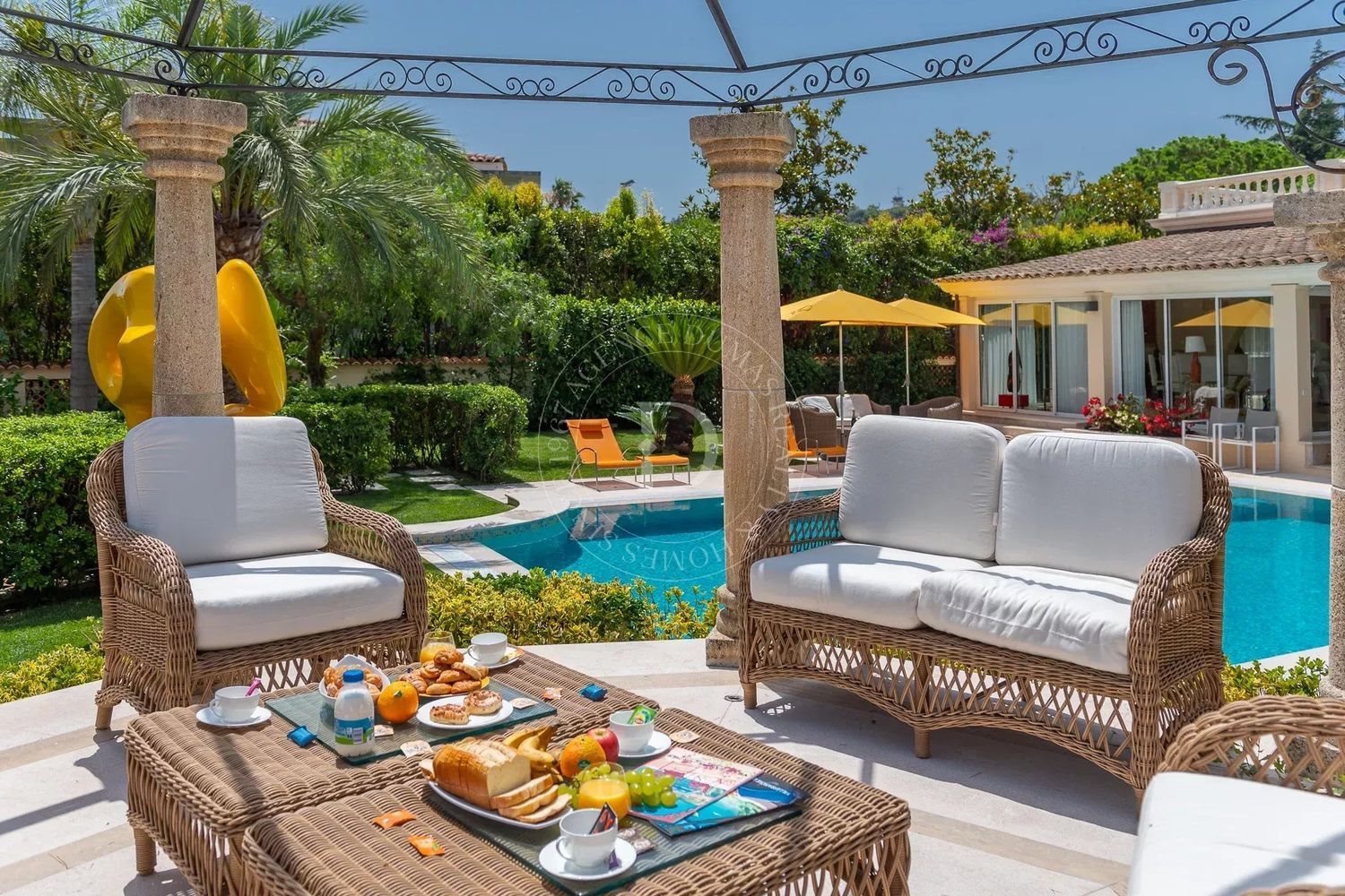 Maison à louer, 400m², Saint-Jean-Cap-Ferrat