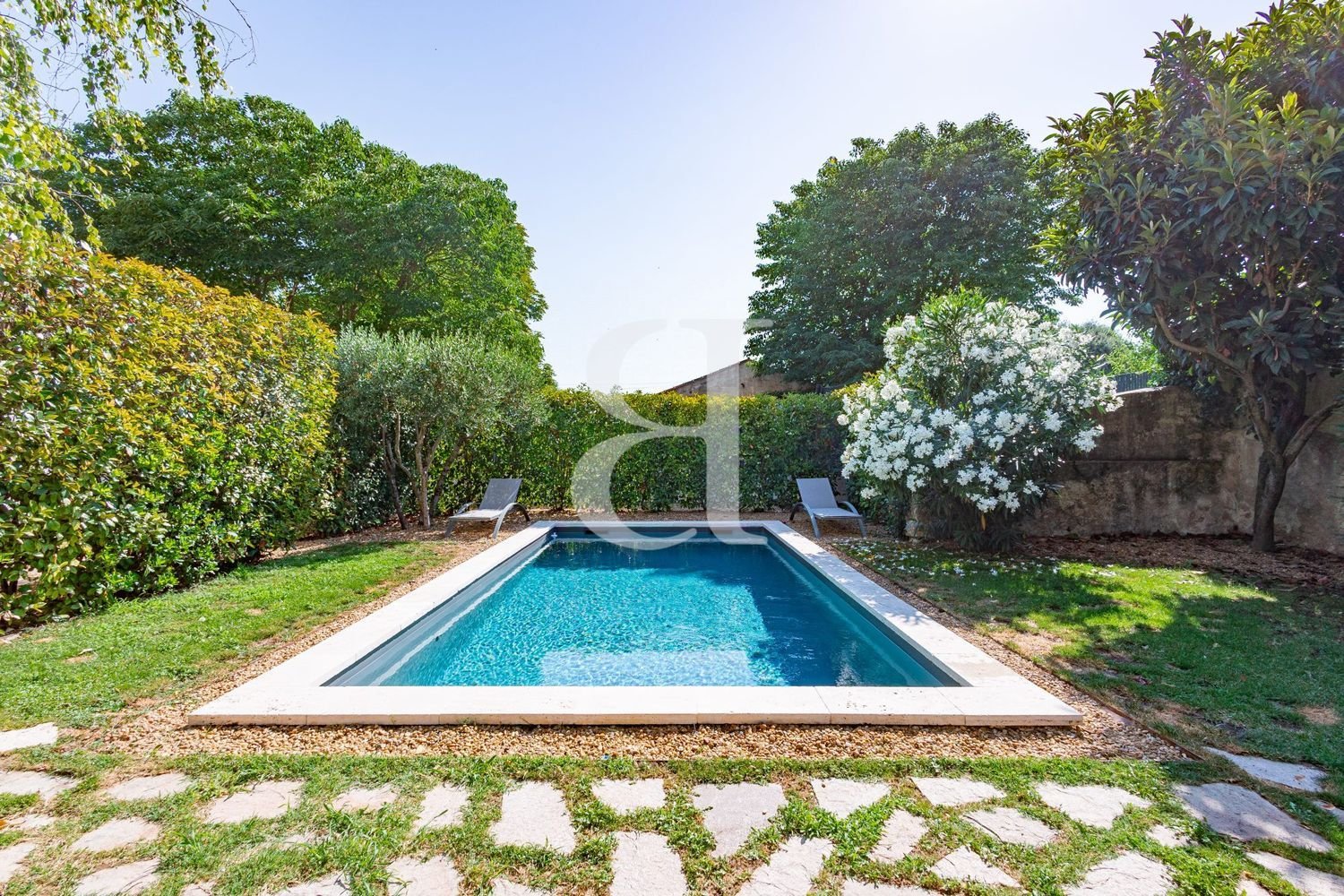 Maison à vendre, 316m², Malemort-du-Comtat