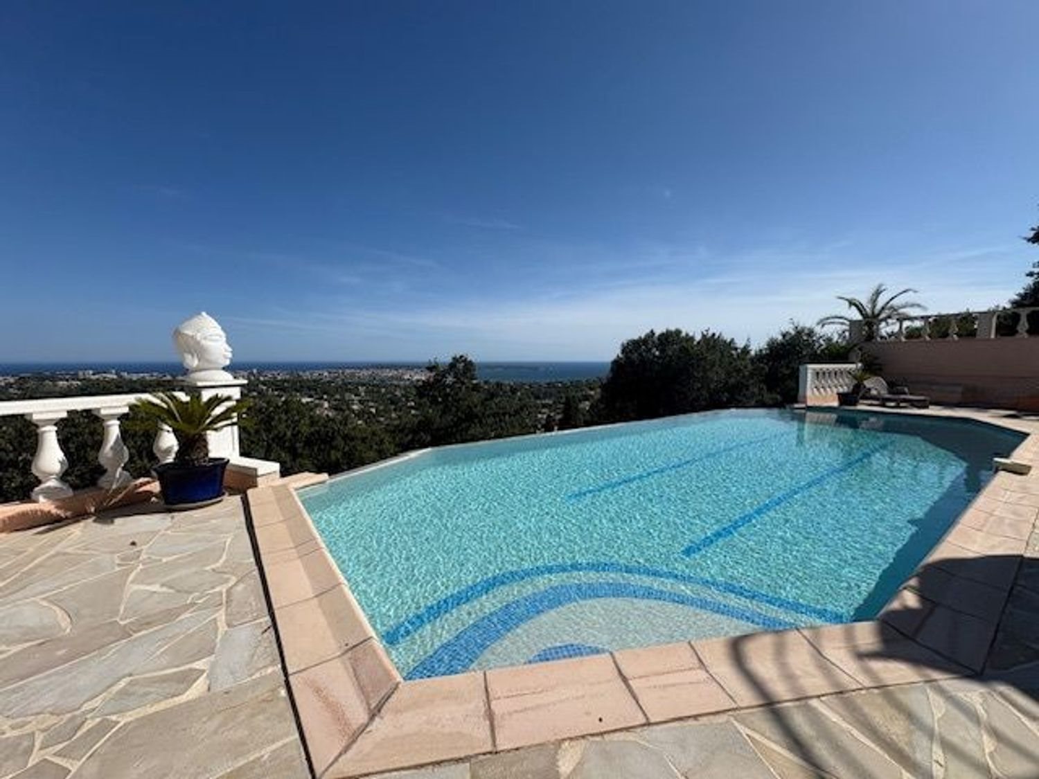 Maison à vendre, 500m², Vallauris