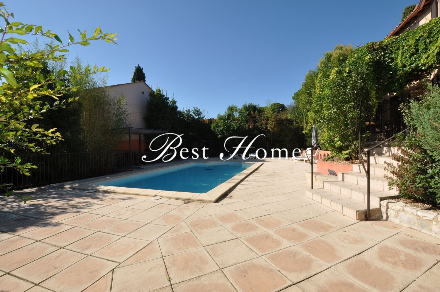 Maison à vendre, 204m², Nîmes