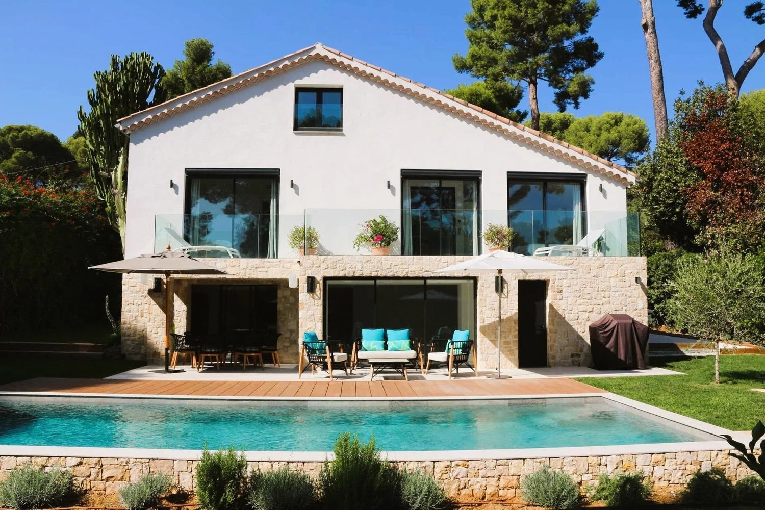 Maison à louer, 220m², Antibes